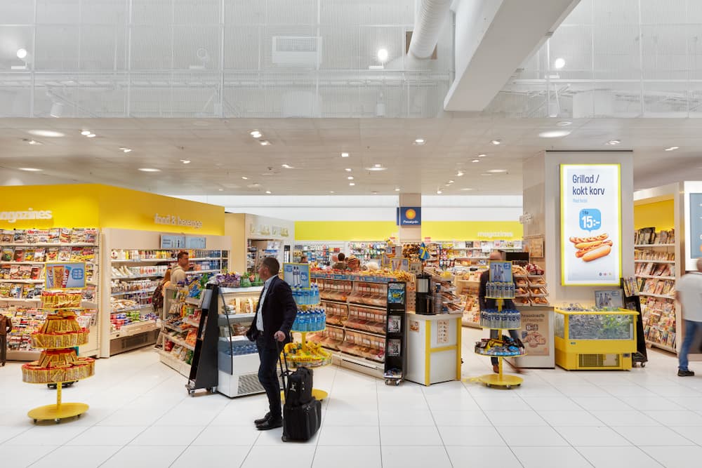 Getting SIM Card at Sweden Airport - Pressbyrå stores